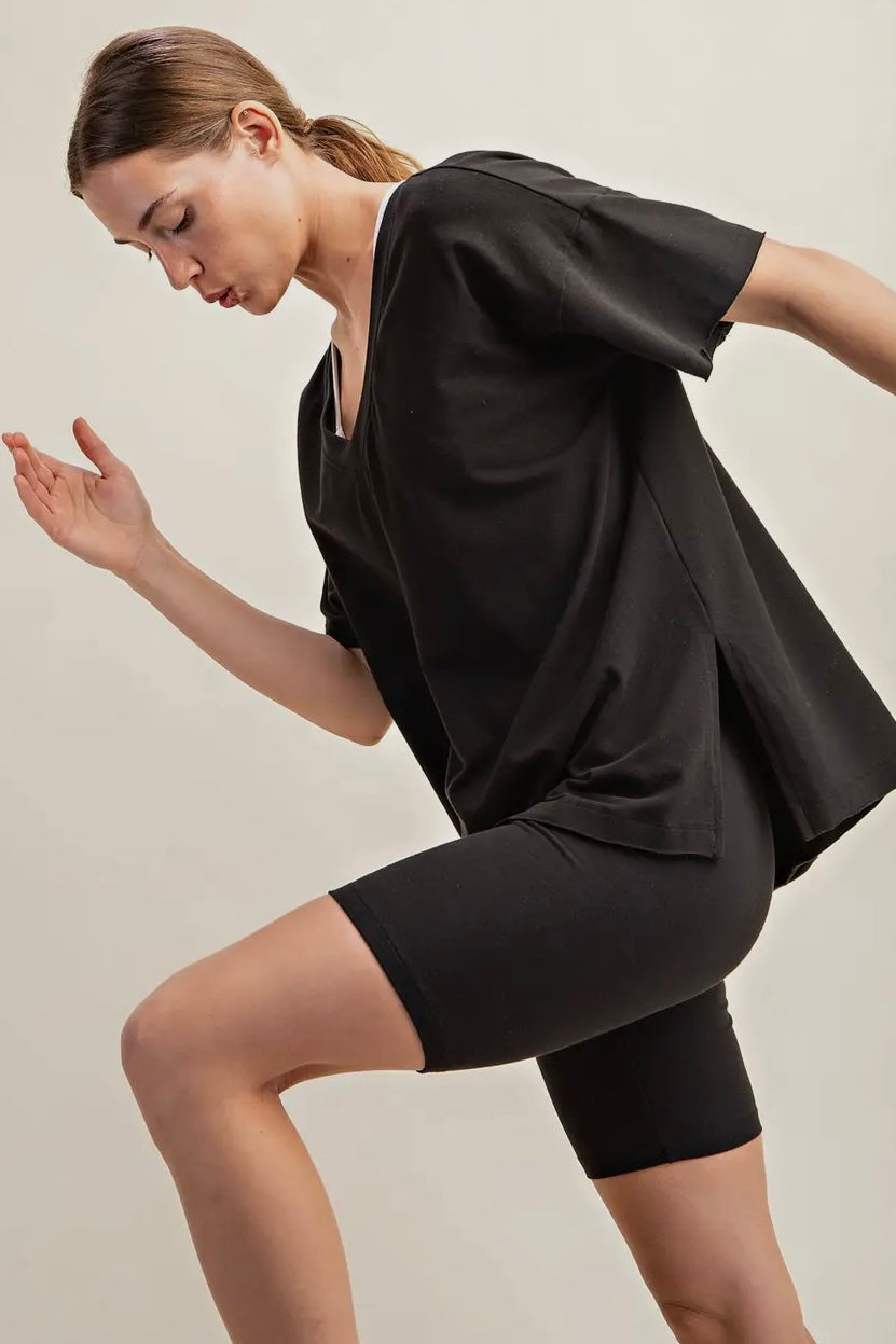 Black Oversized Reversible V/Round Neck Short Sleeve Stretchy Tee