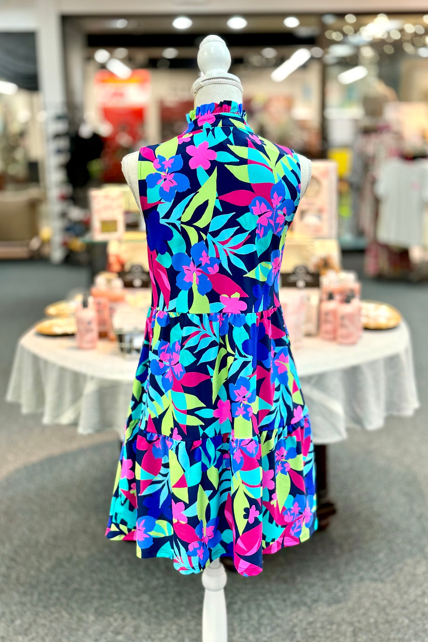 Laison Sleeveless Tiered Dress in Navy Blue Multi Print