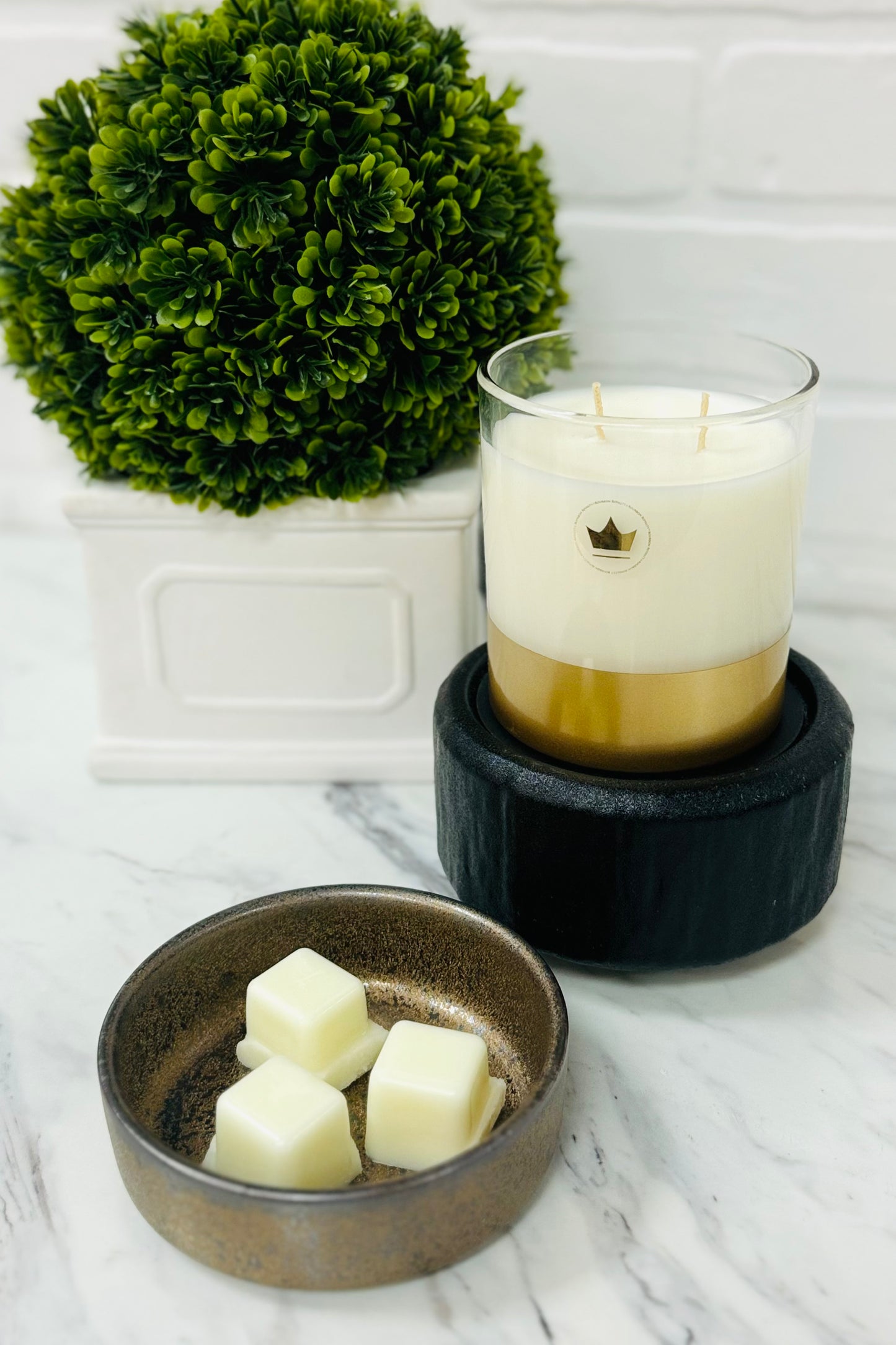 2-in-1 Fragrance Warmers - Classic: Primitive Black