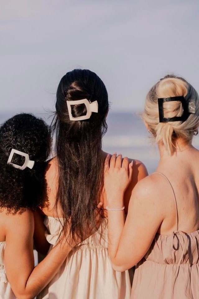 Teleties Square Flat Black Hair Clip
