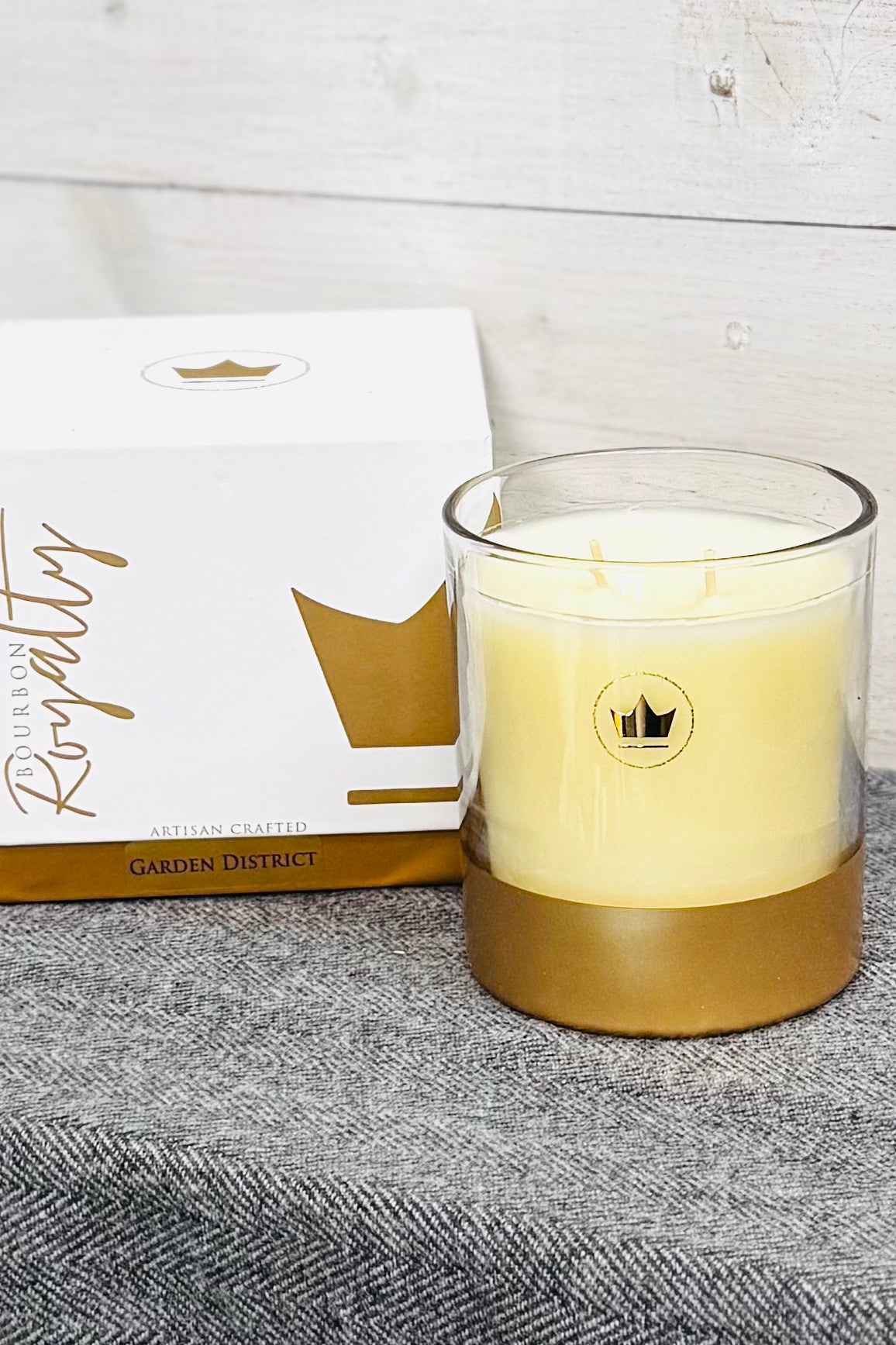 Bourbon Royalty 14 ounce Boxed Glass Candle (Choose from 8 Fragrances)