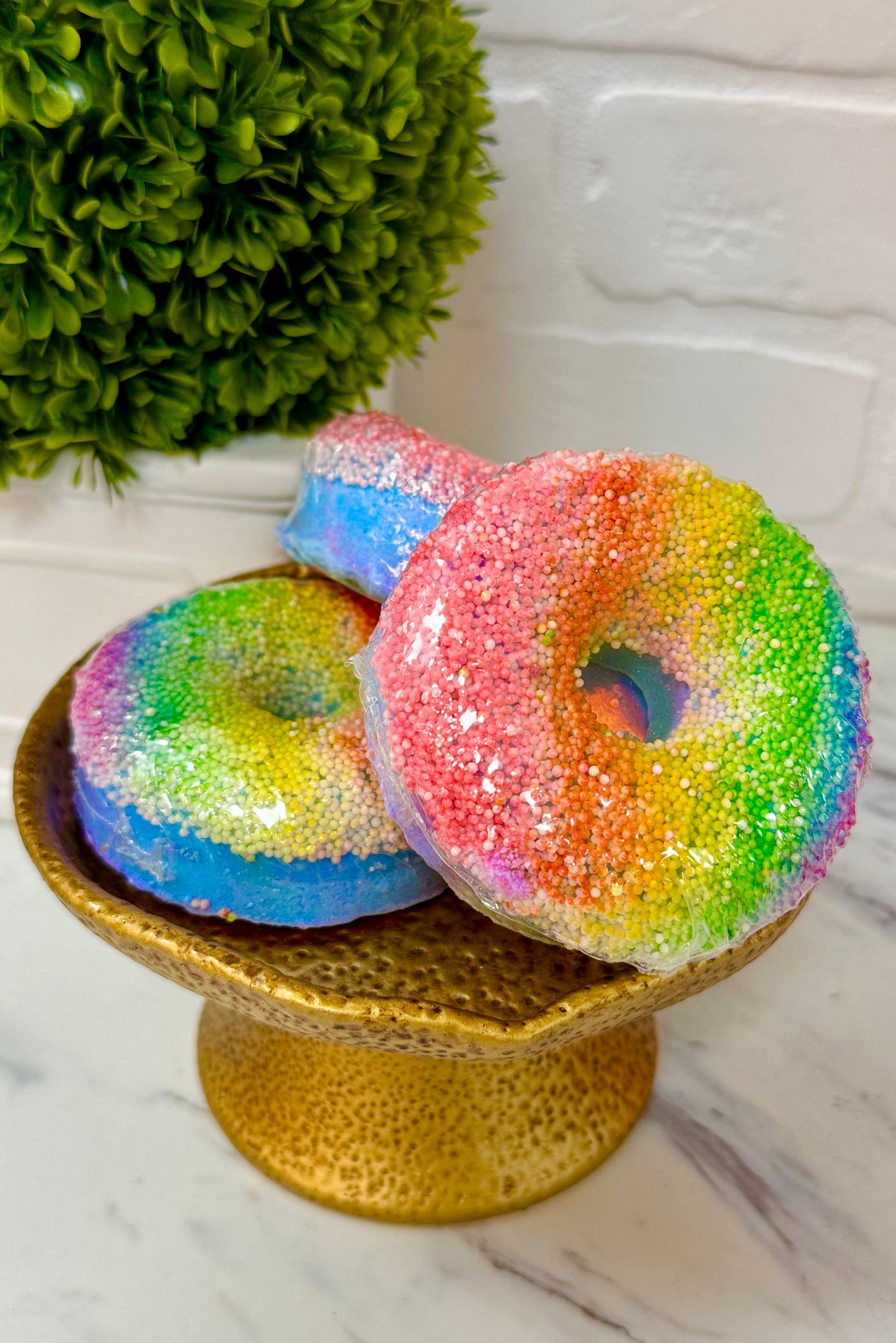 Effervescent Donut Bath Bombs by Garb2Art