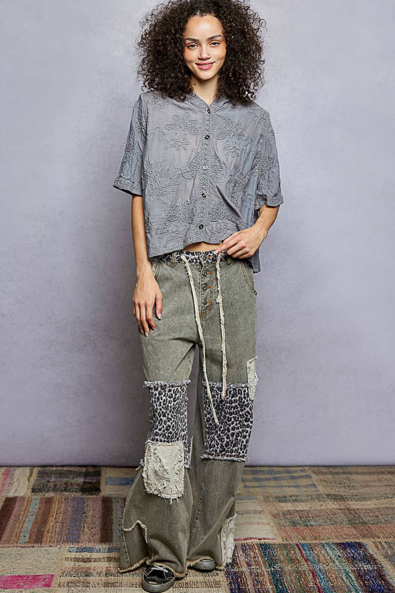 Gray POL Short Sleeve Floral Embroidery Crochet Top