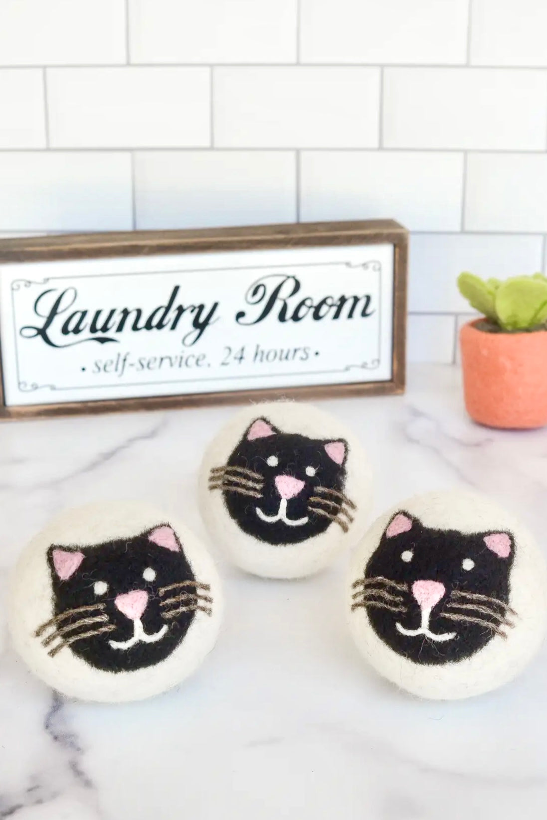 Eco Friendly Wool Dryer Balls by Friendsheep