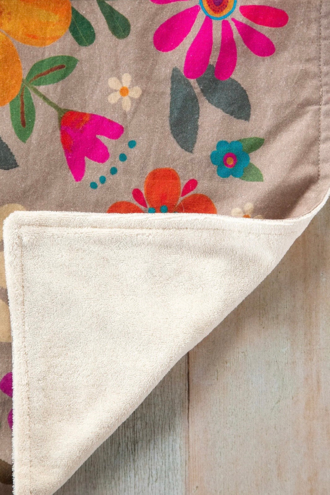 Natural Life Cotton Dish Towel- Taupe Folk Flowers