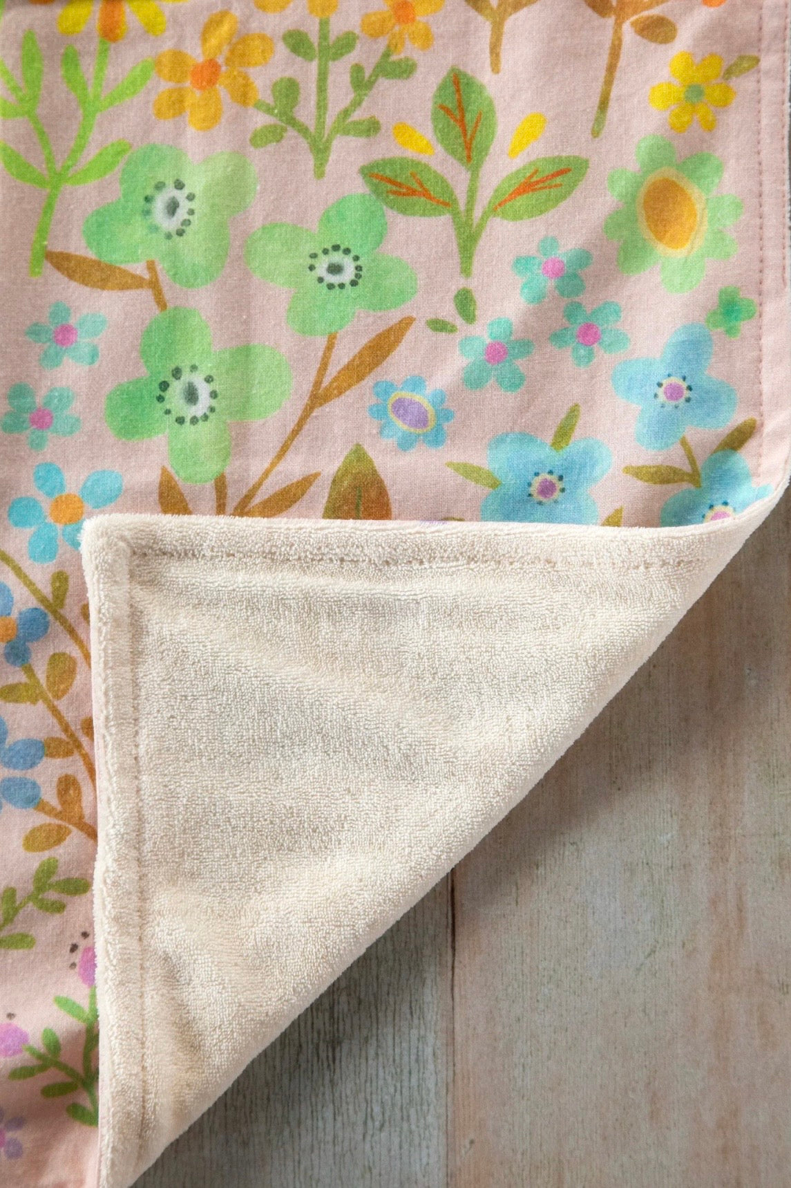 Natural Life Cotton Dish Towel- Thankful Grateful Floral