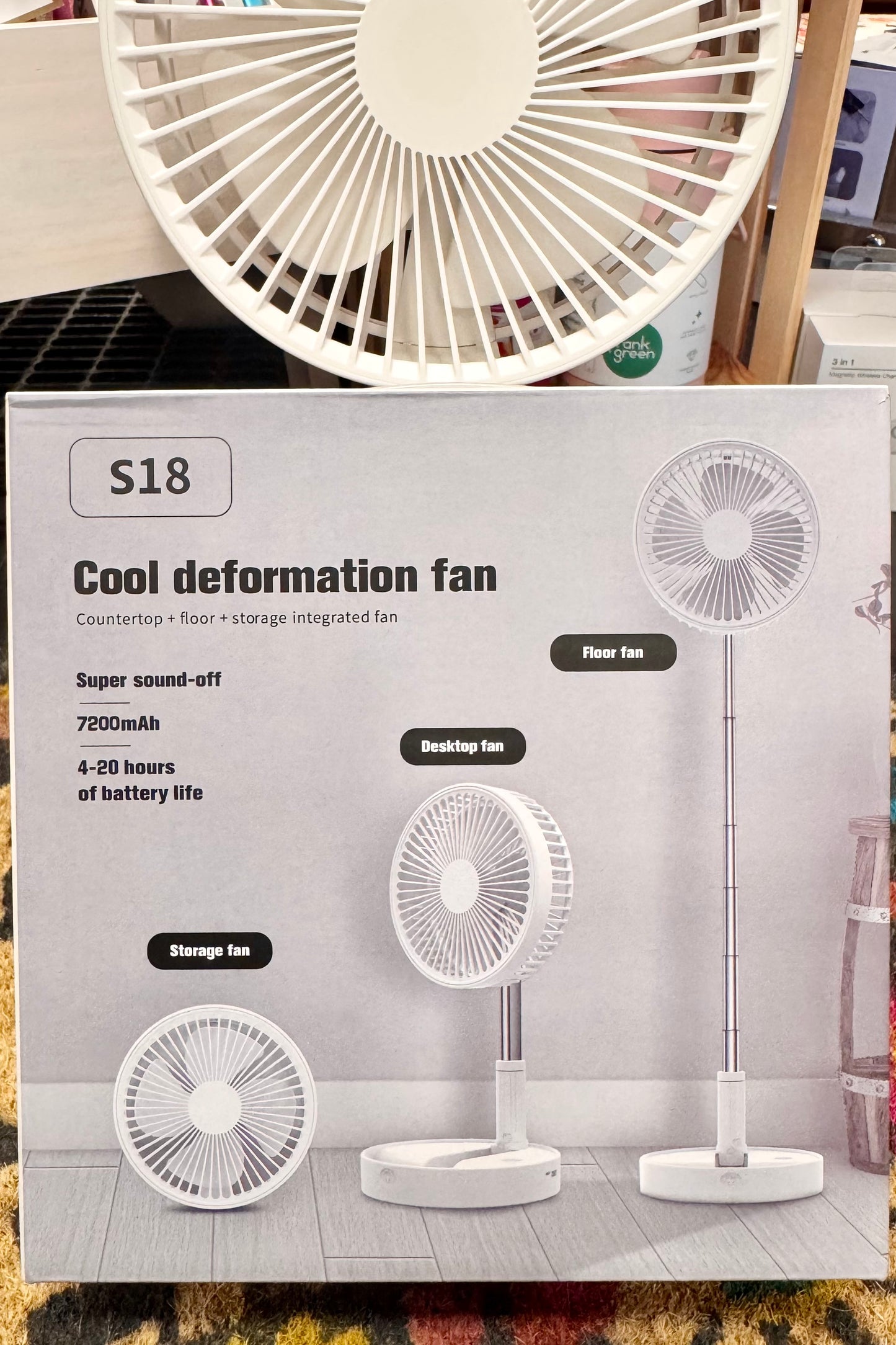 Sanis Rechargeable Telescoping Flip Fan