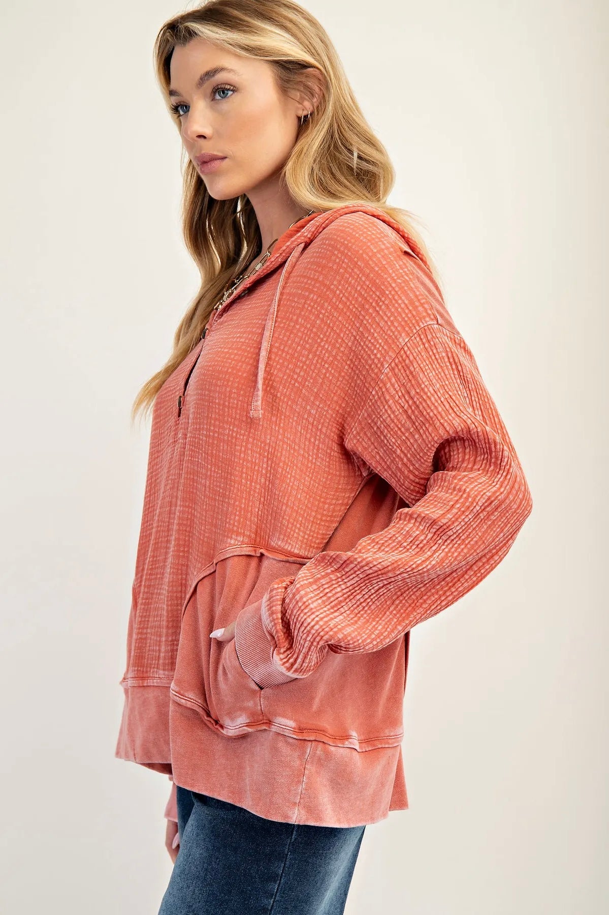 Easel Brick Mineral Washed Long Sleeve Pullover with Pockets