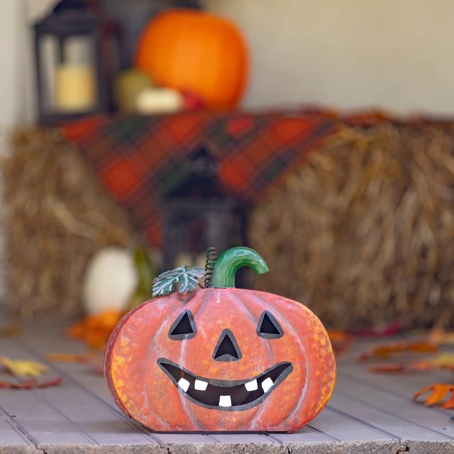 Large Metal Indoor/Outdoor Jack-O-Lantern