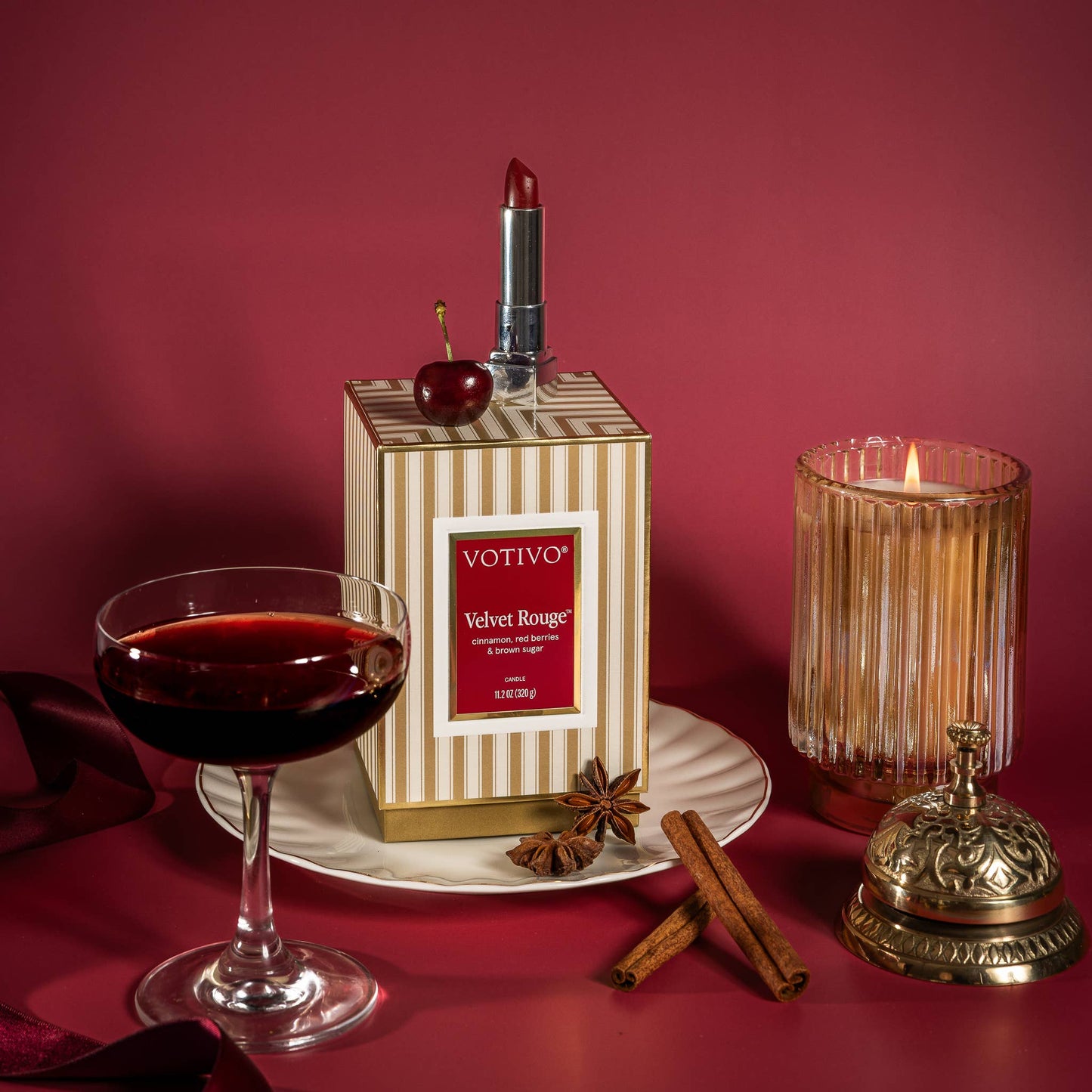 Velvet Rouge Holiday Candle- 11.2 oz