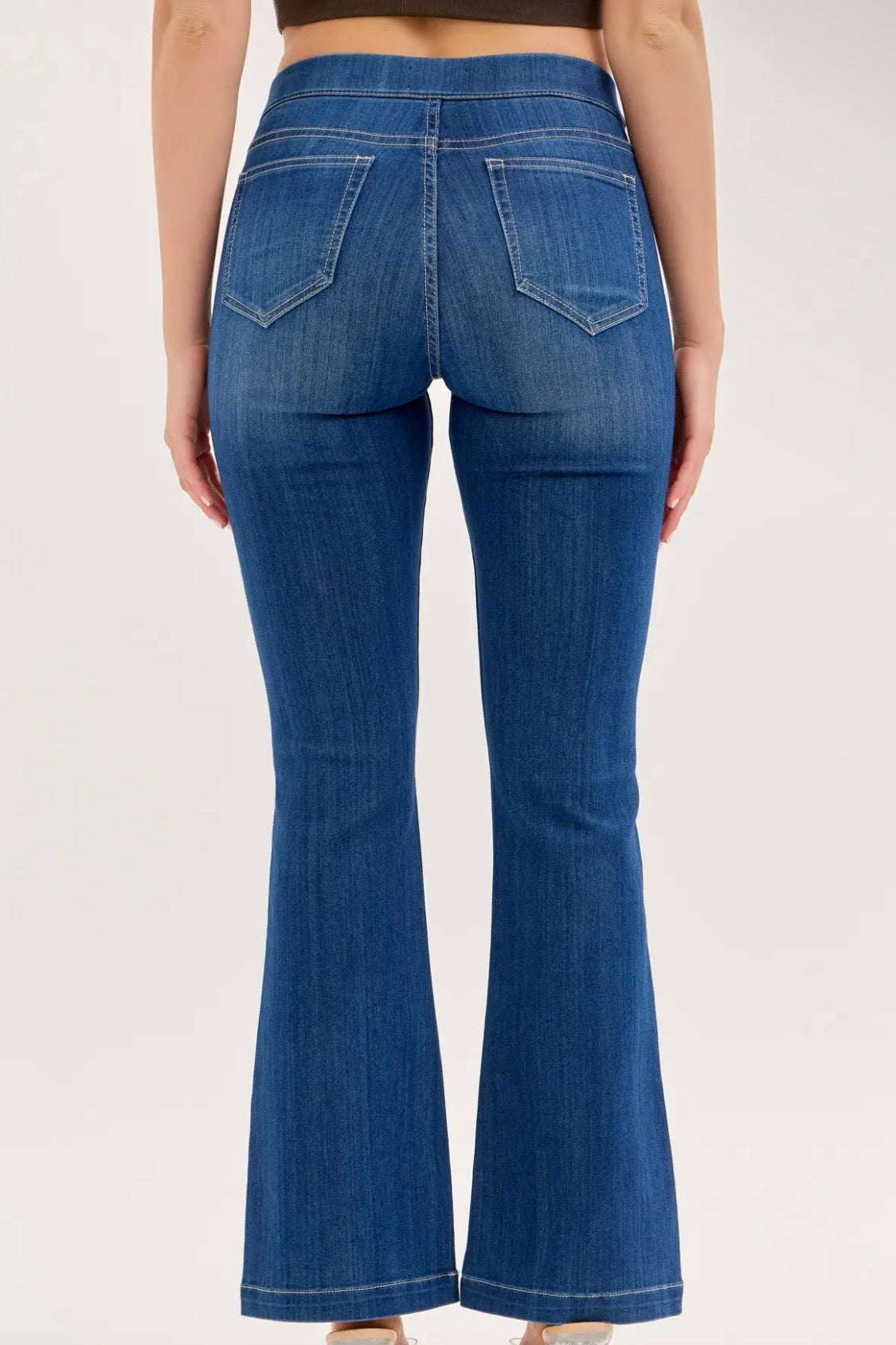 Petite Cello Dark Wash Pull On Flare Ultra Stretchy Denim Jegging- 30" Inseam