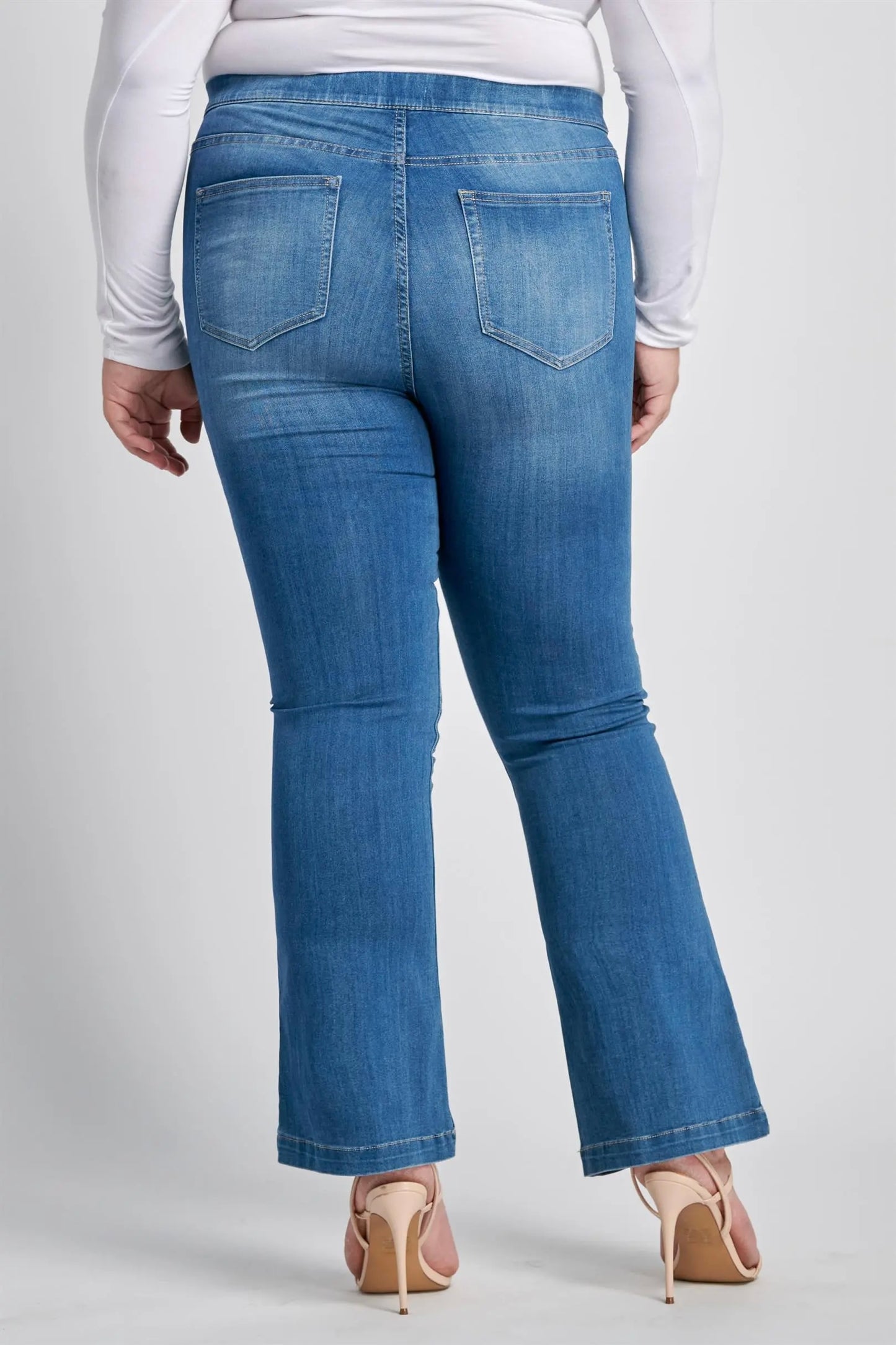 Plus Petite Cello Medium Wash Pull On Ultra Stretchy Flare Denim Jegging- 30" inseam