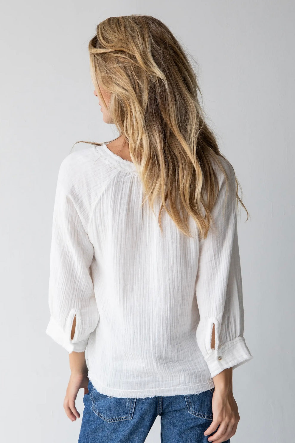 Natural Life Robyn Gauze Top in White – Boutique Tallulah
