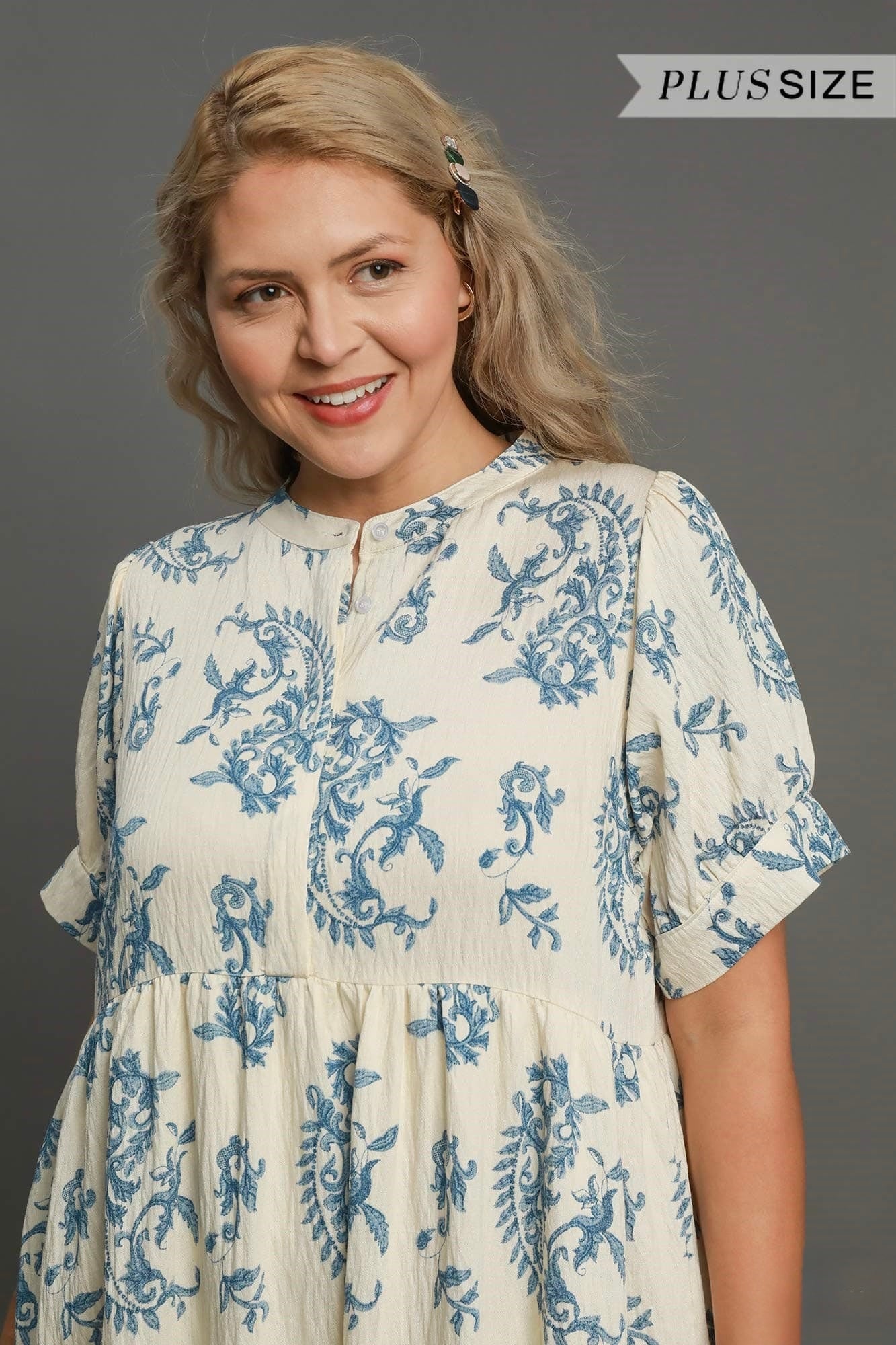 Umgee Cream Blue Paisley Print Tiered Midi Dress