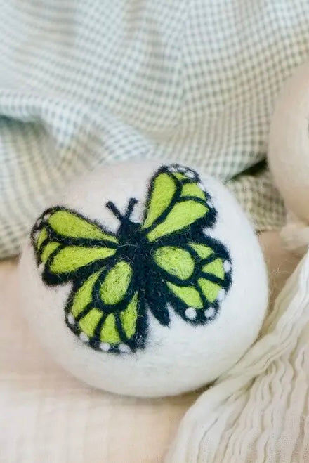 Eco Friendly Wool Dryer Balls by Friendsheep