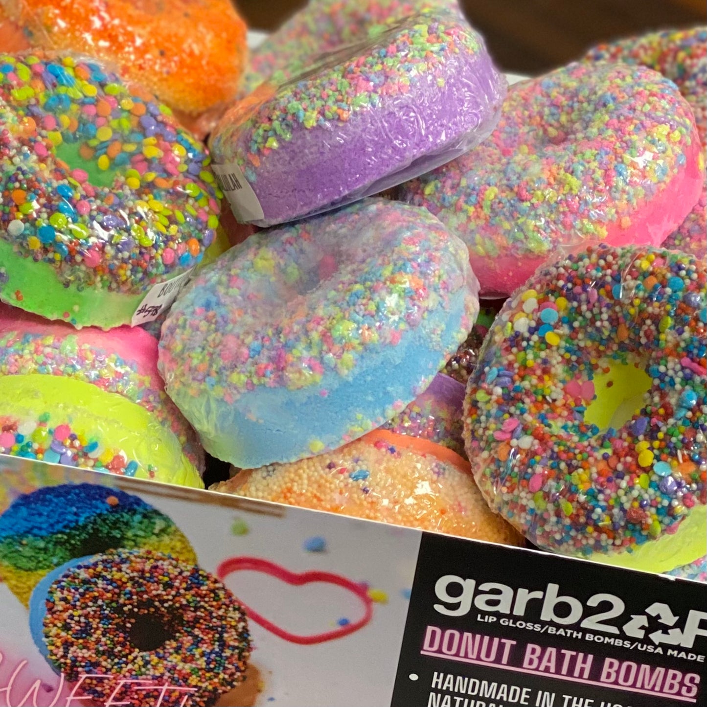 Effervescent Donut Bath Bombs by Garb2Art