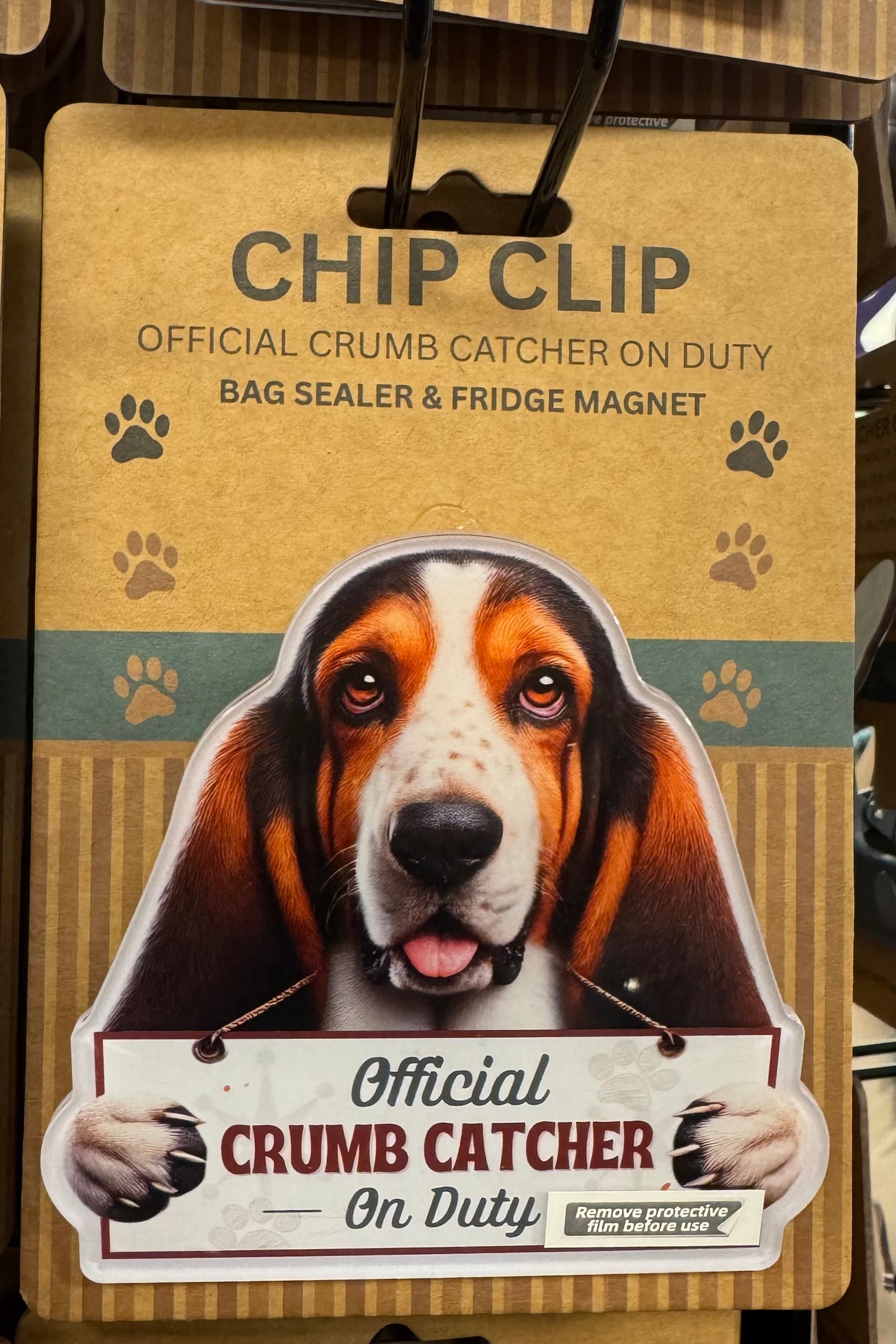 E & S Pets Magnetic Chip Clip- Official Crumb Catcher on Duty