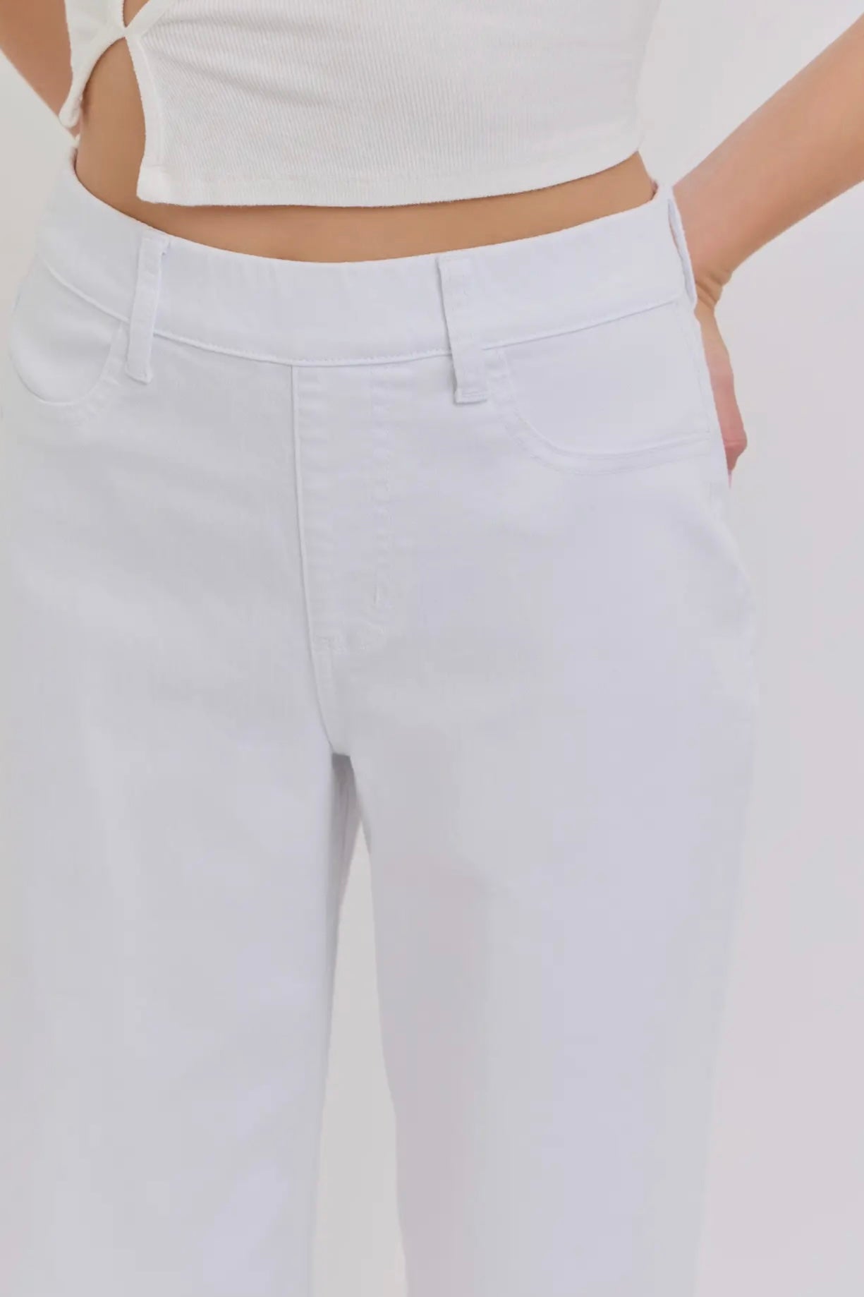 Cello White Wide Leg Ultra Stretchy Pull On