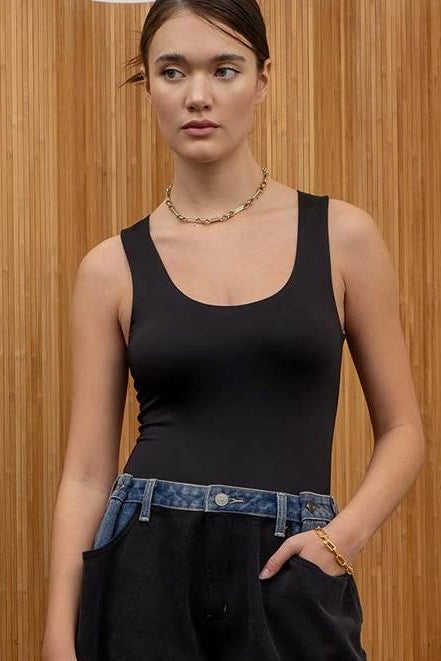 Black Reversible Scoop Neck Sleeveless Tank Top