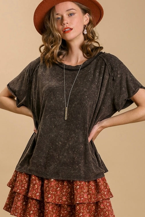 Umgee Mineral Washed Stretchy Top in Black