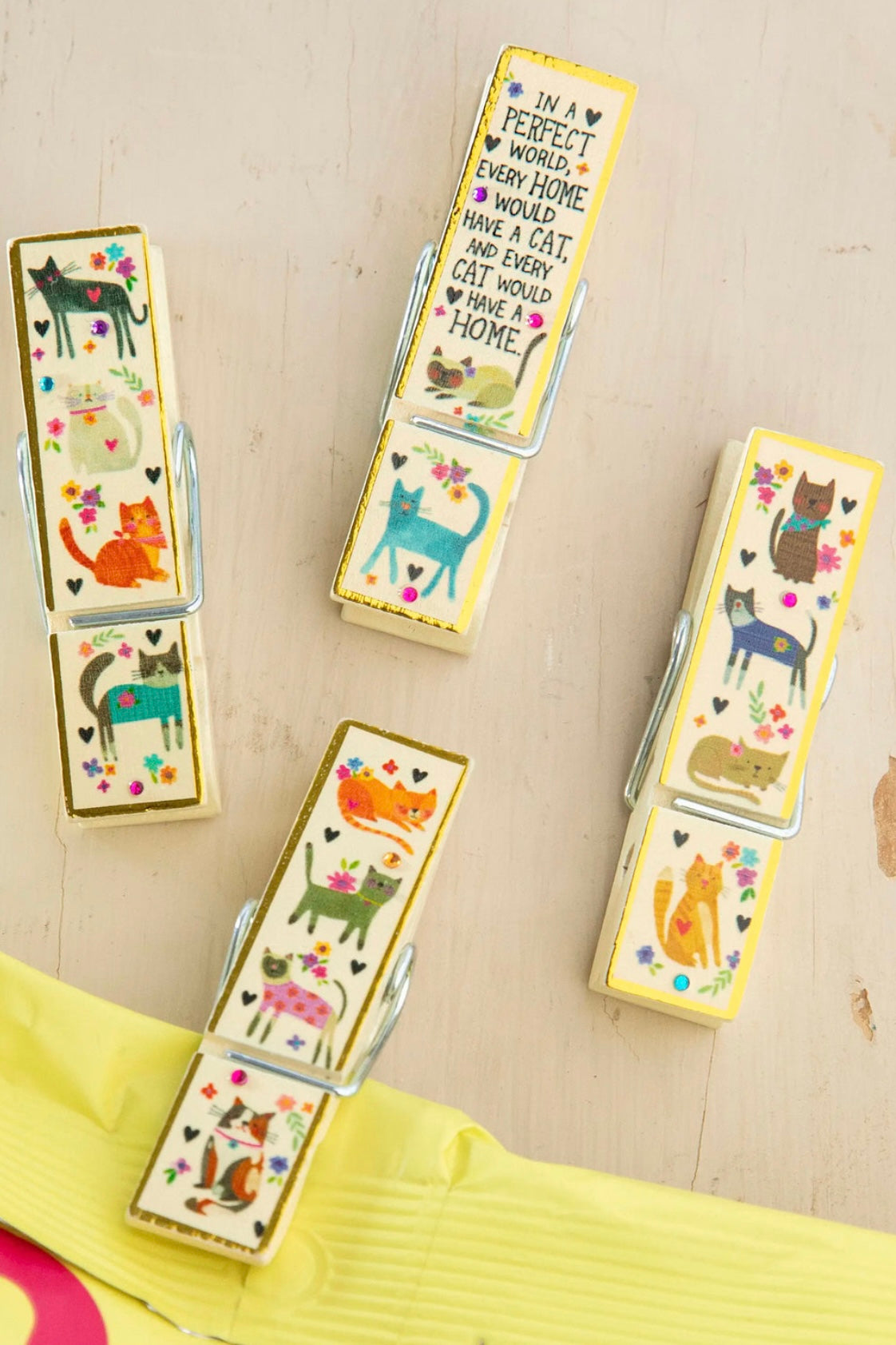 Natural Life Happy Clips- Every Cat Has a Home, Set of 4