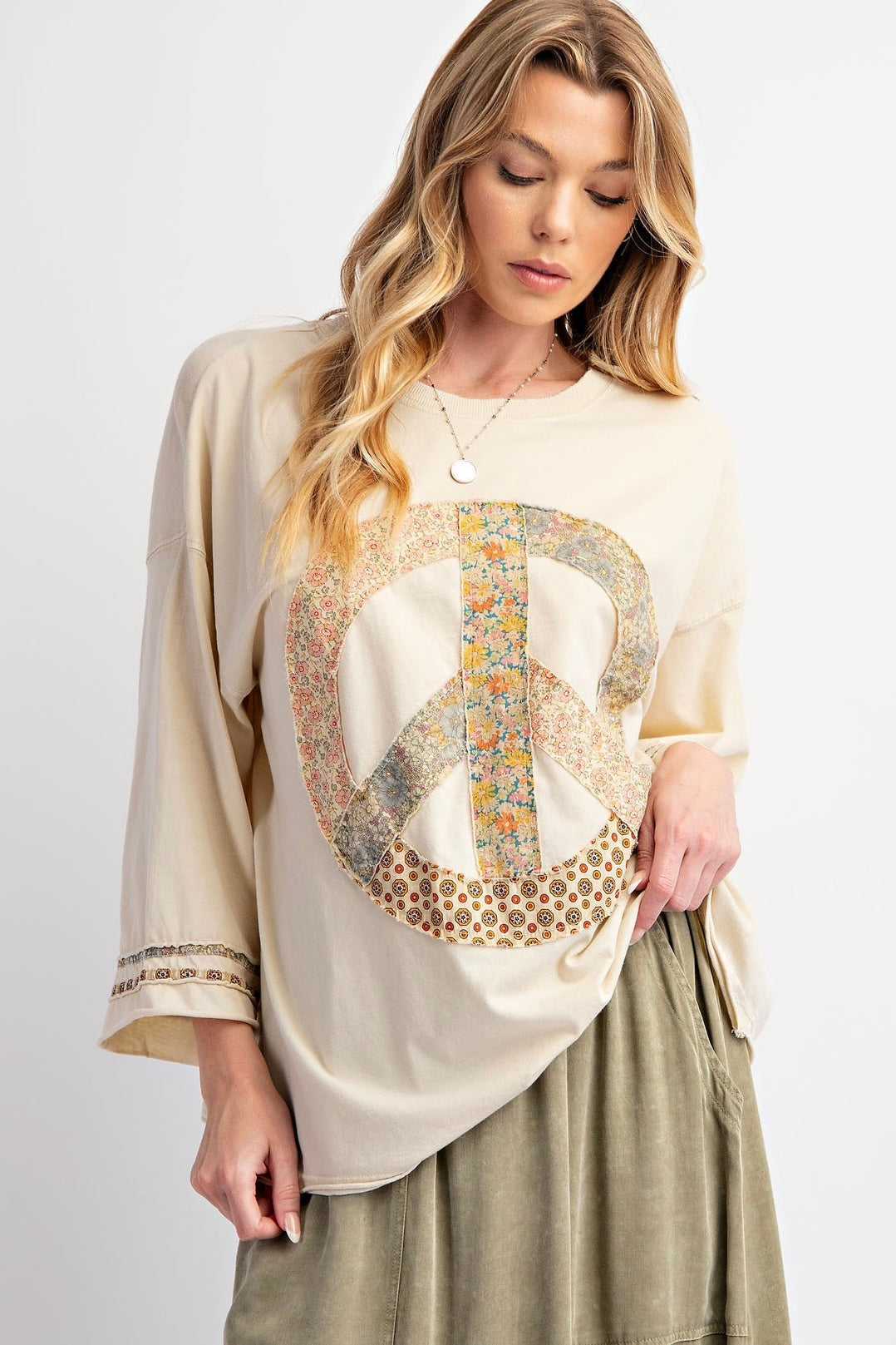 Easel Natural Cream Peace Sign Patch Applique Top