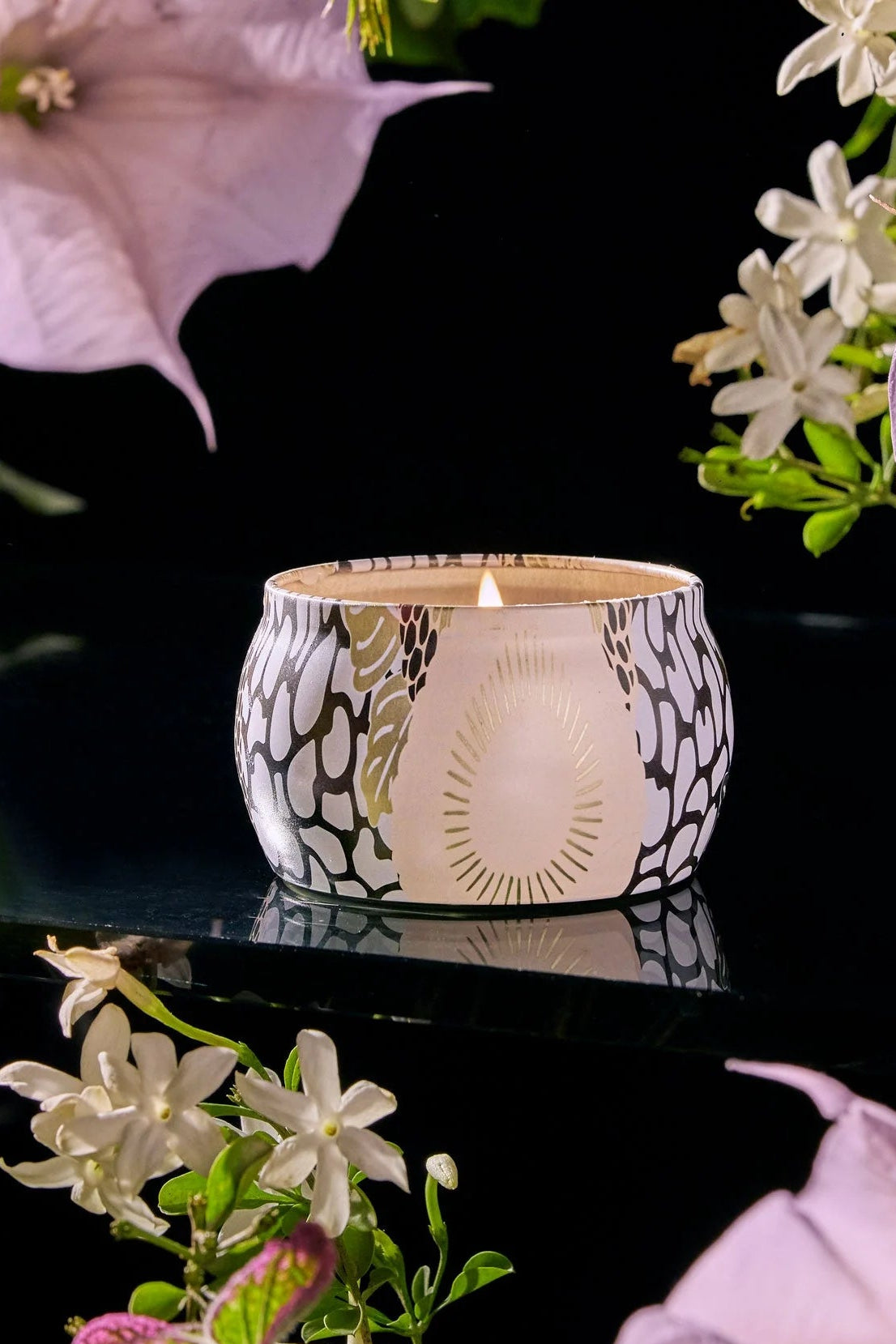 Voluspa Jasmine Midnight Blooms 4 oz Mini Tin Candle