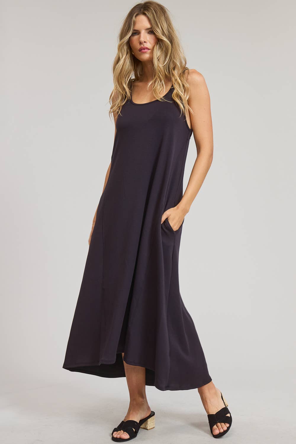 Charlotte Avery The Westlyn Sleeveless Scuba Maxi Dress in Black