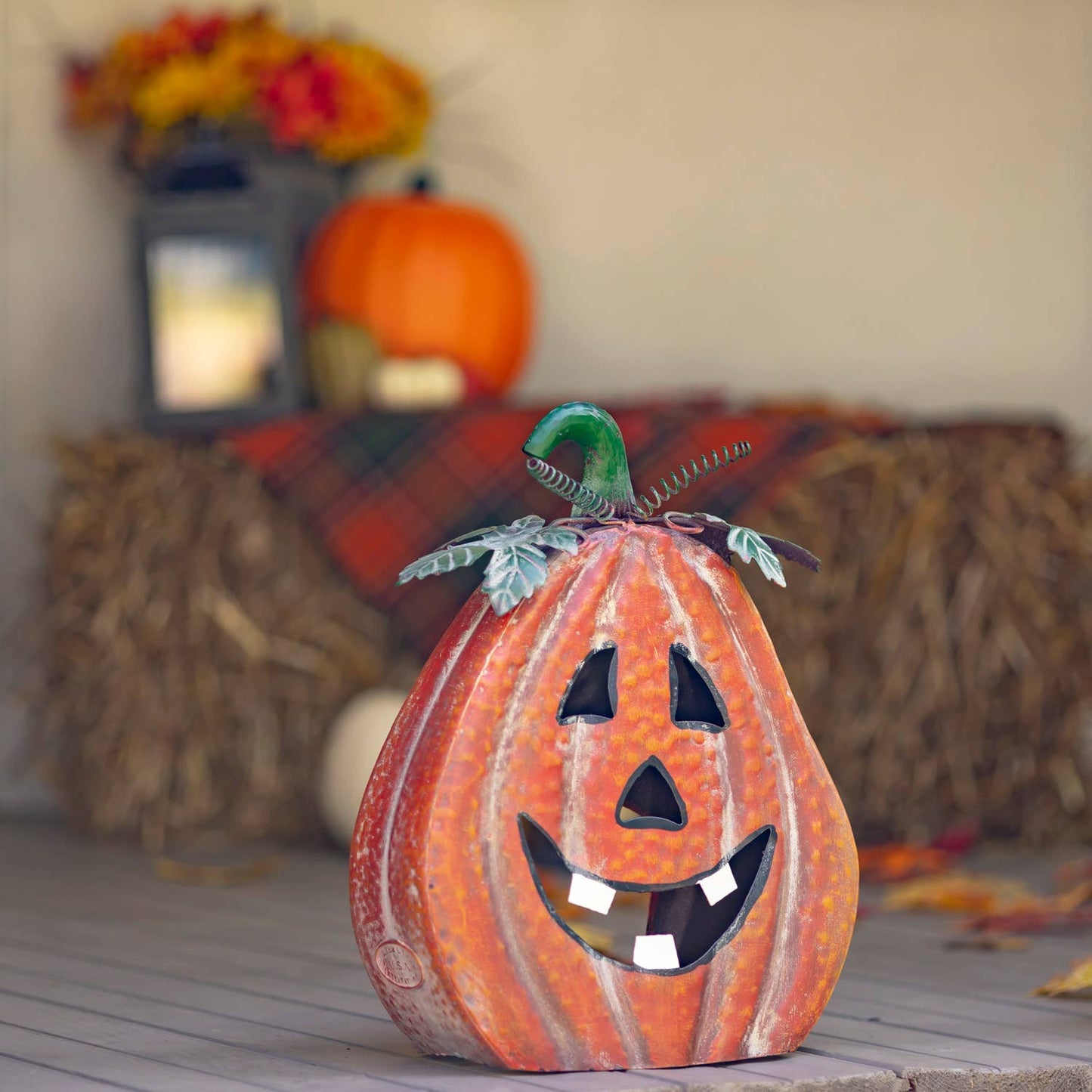 Large Metal Indoor/Outdoor Jack-O-Lantern