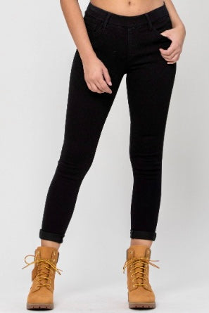 Cello Black Mid Rise Pull On Cropped Skinny with Rolled Hem